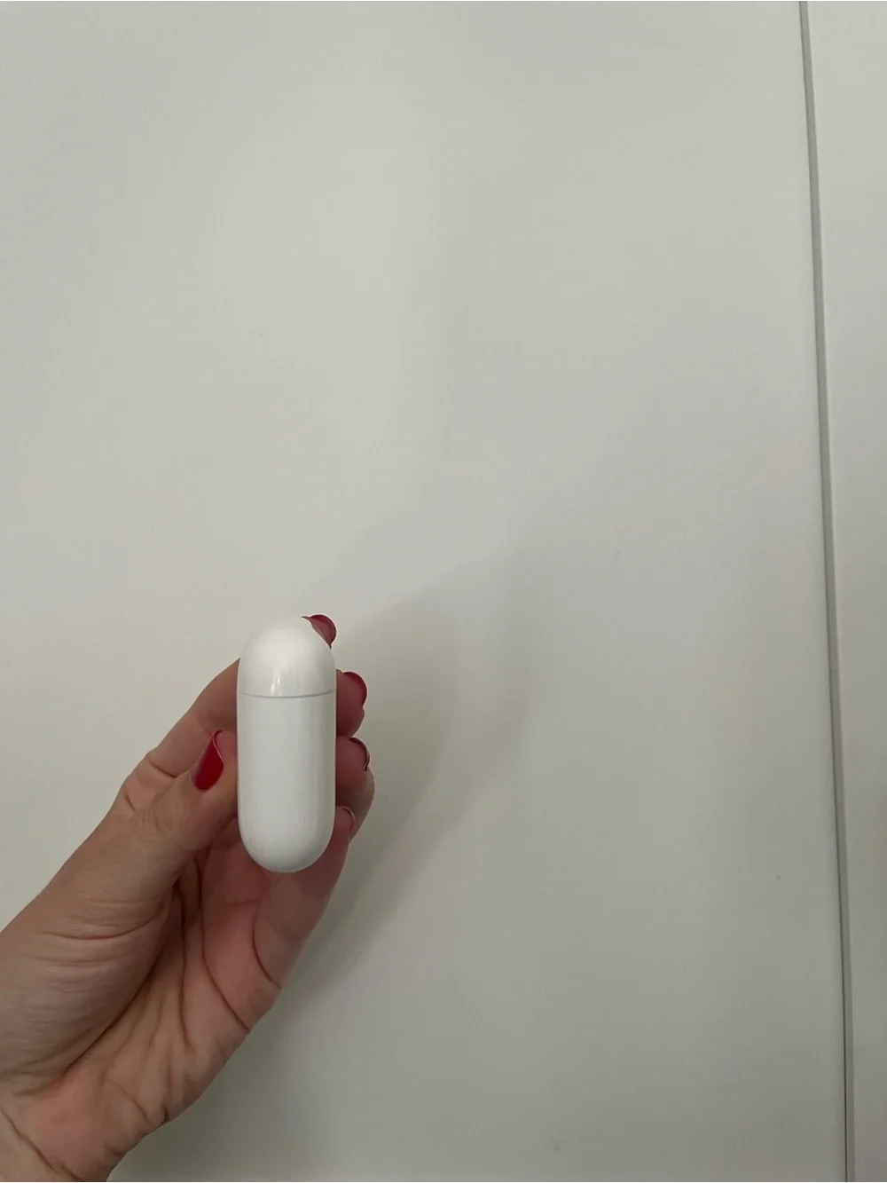 Wireless Airpod Replacement Charging Case - White